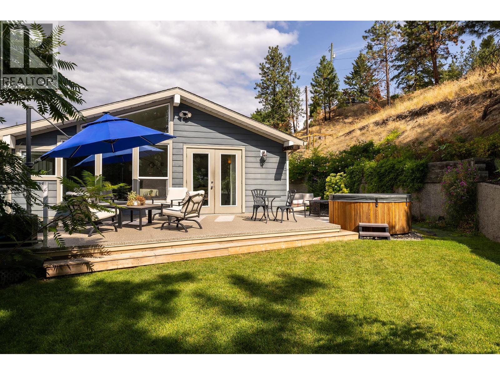  10837 Okanagan Centre Road West, Lake Country