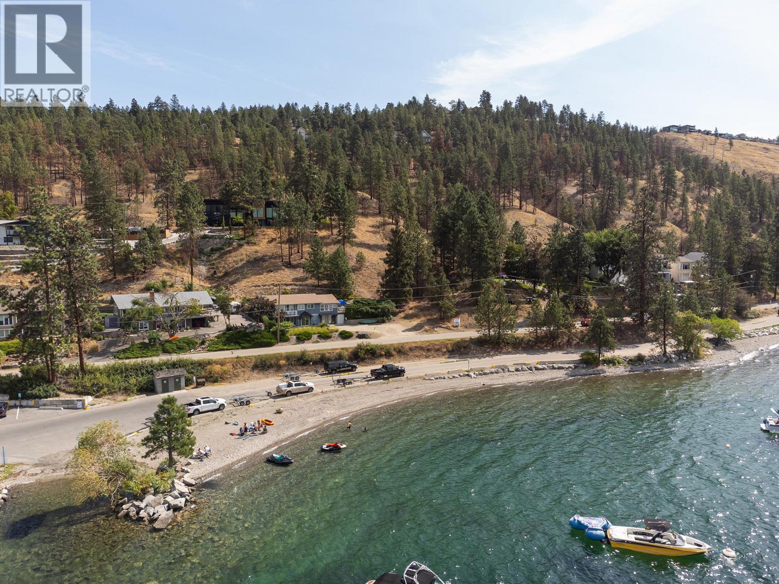 10837 Okanagan Centre Road West, Lake Country