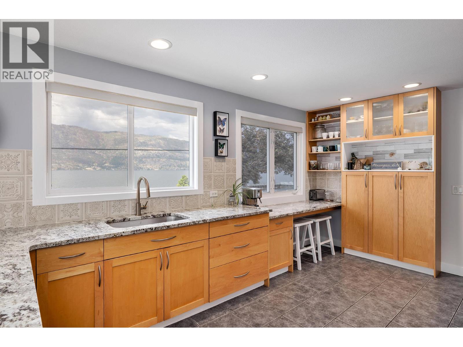  10837 Okanagan Centre Road West, Lake Country