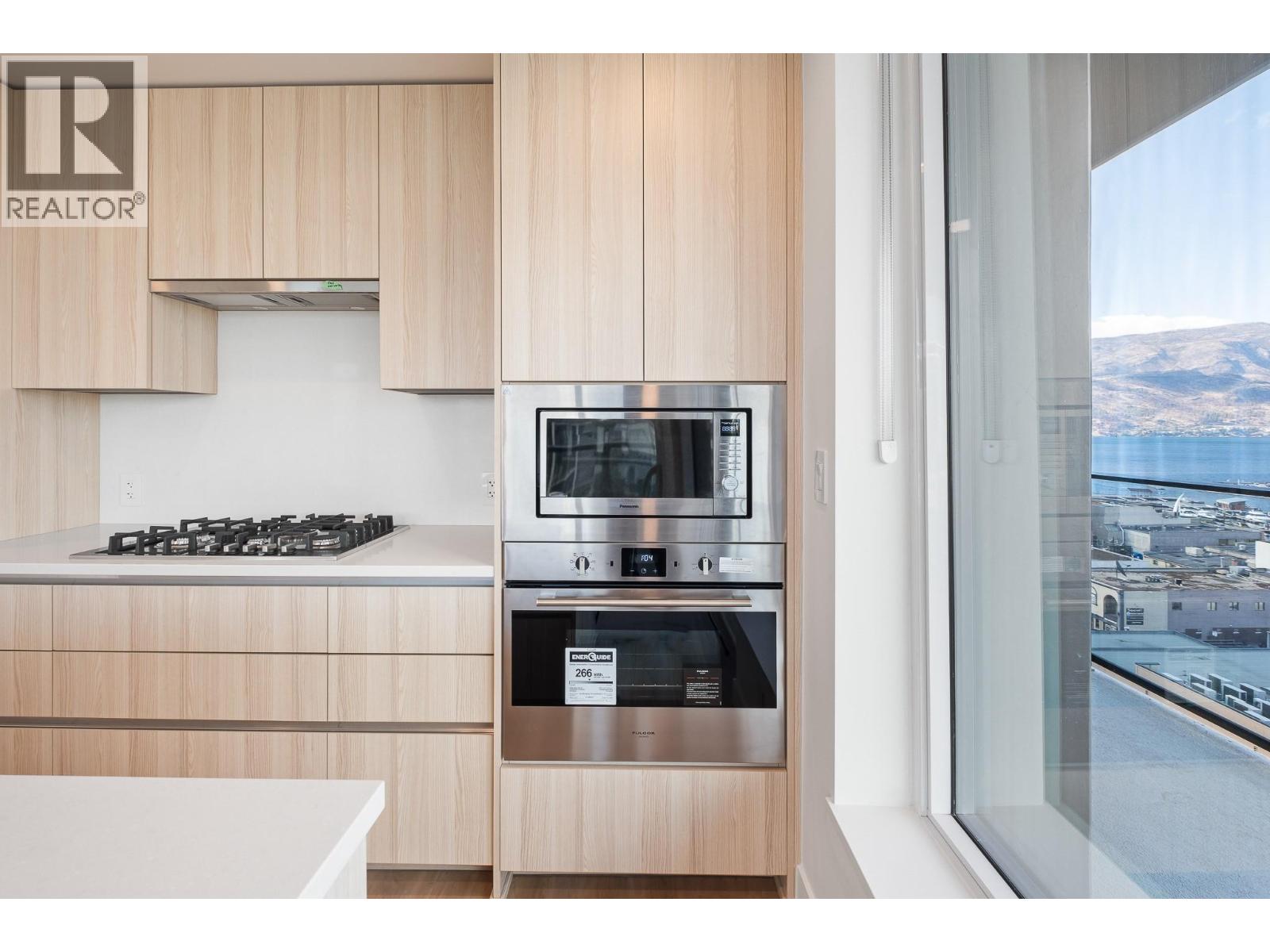 902 1626 Water St Street, Kelowna