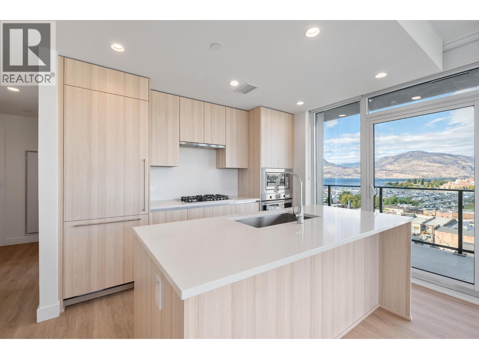 902 1626 Water St Street, Kelowna