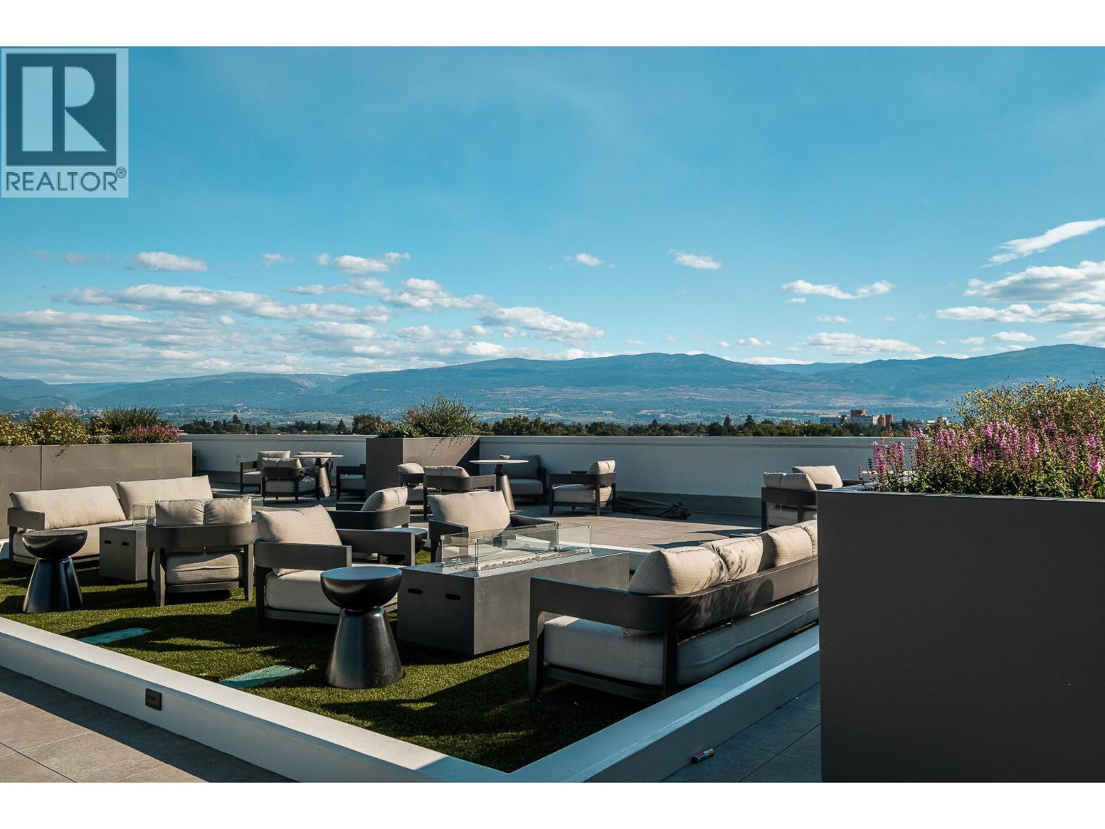 902 1626 Water St Street, Kelowna