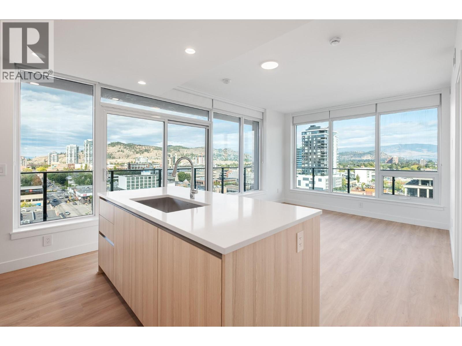 902 1626 Water St Street, Kelowna