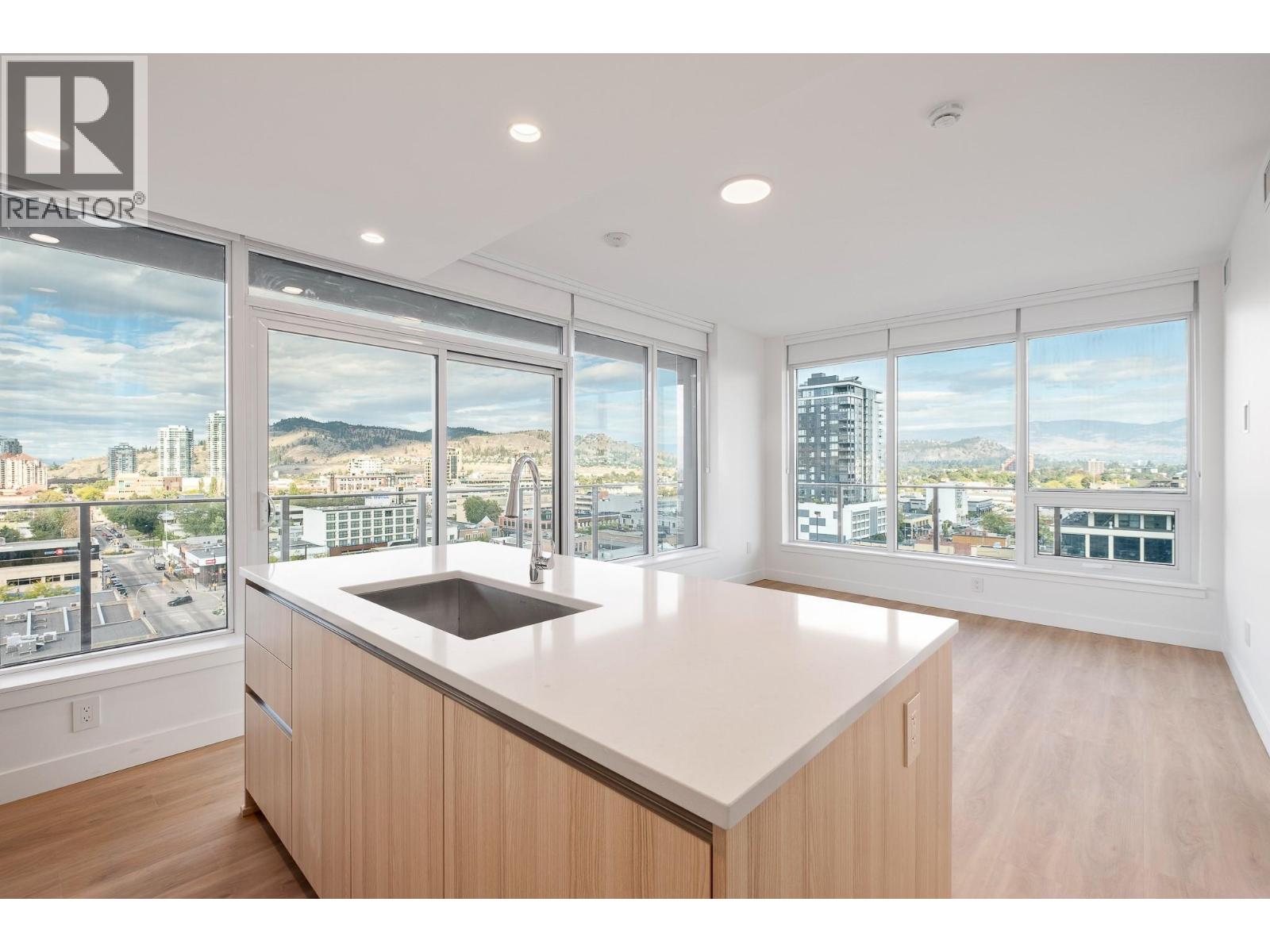 902 1626 Water St Street, Kelowna
