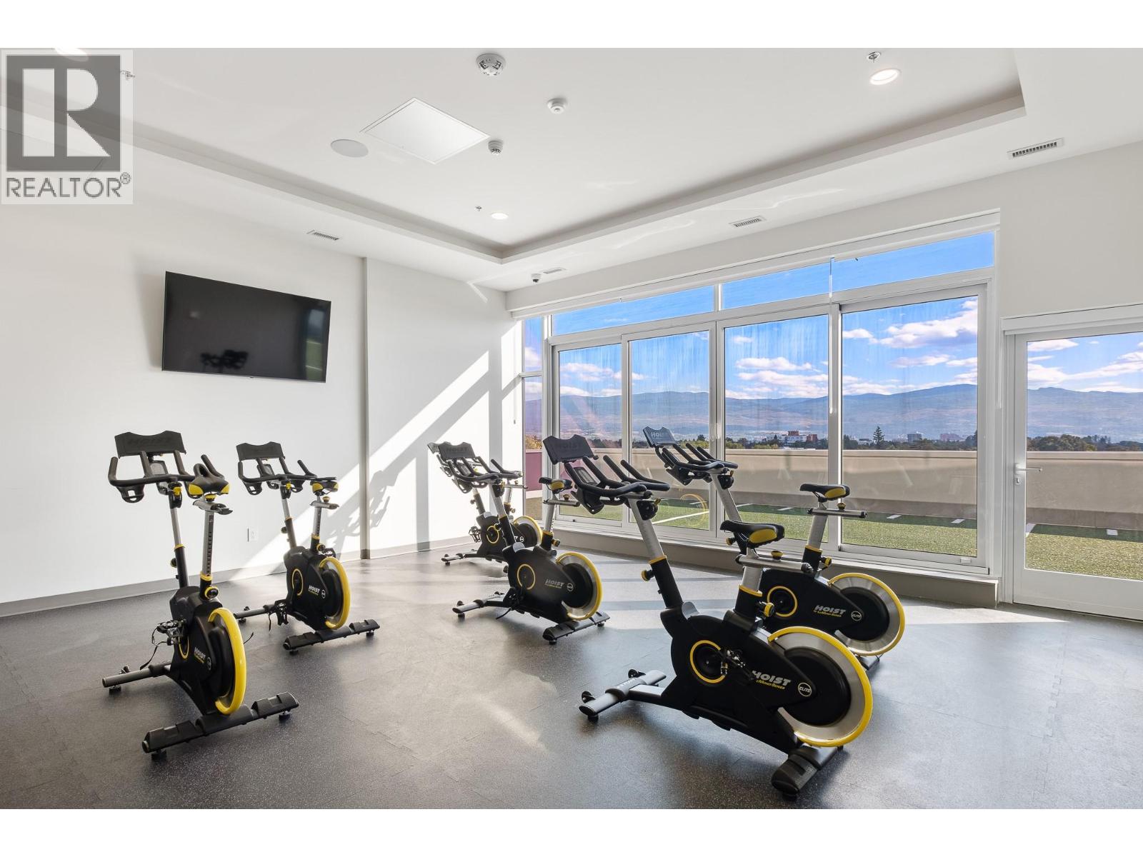902 1626 Water St Street, Kelowna