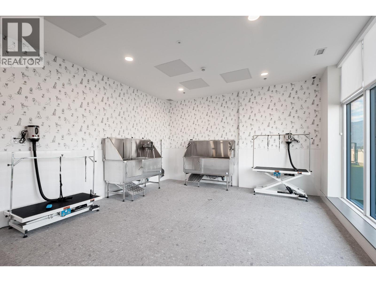 902 1626 Water St Street, Kelowna
