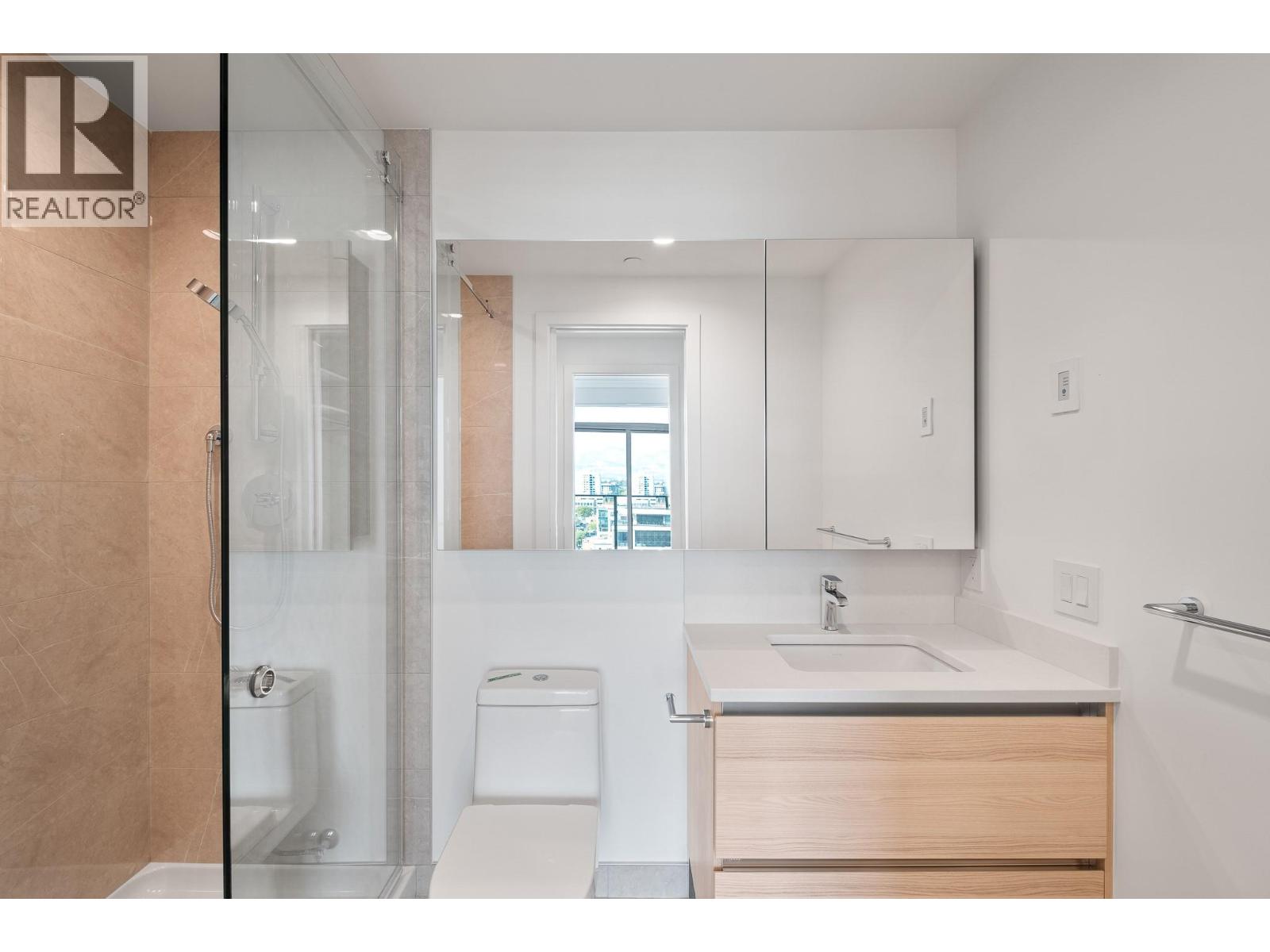 902 1626 Water St Street, Kelowna