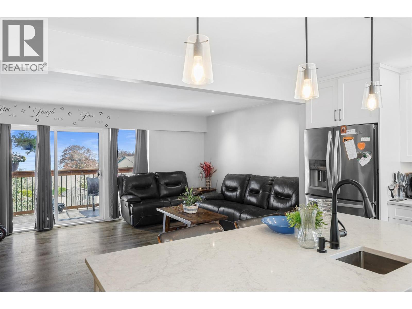 492 GRANDVIEW Terrace, Kamloops