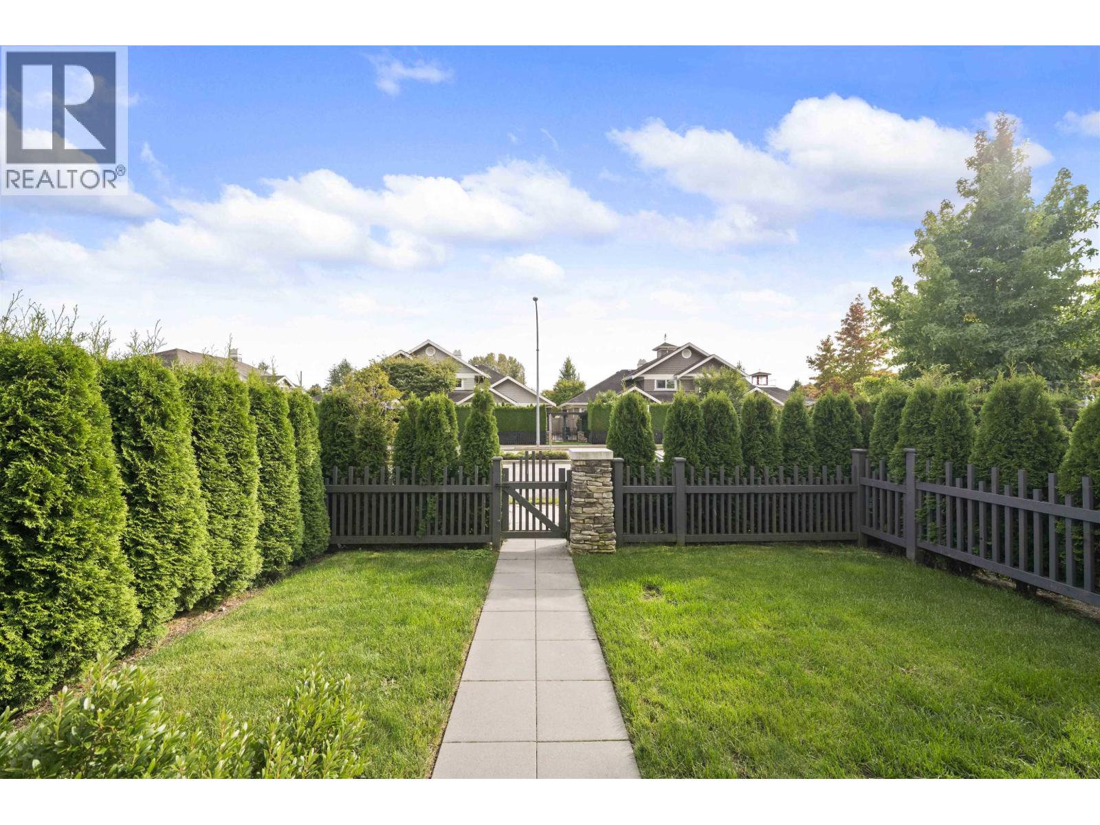 #122-5311 ADMIRAL Way, Delta