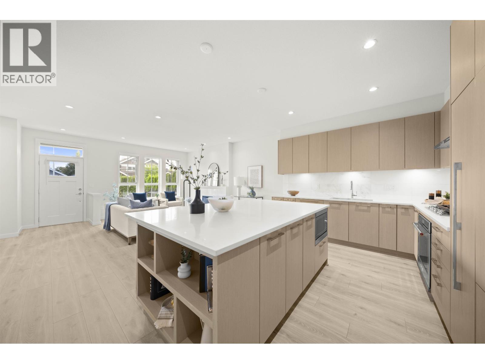 #122-5311 ADMIRAL Way, Delta