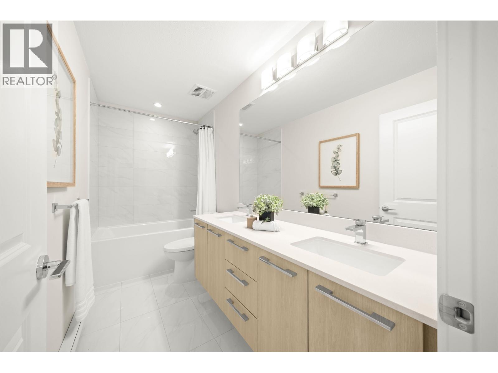 #122-5311 ADMIRAL Way, Delta