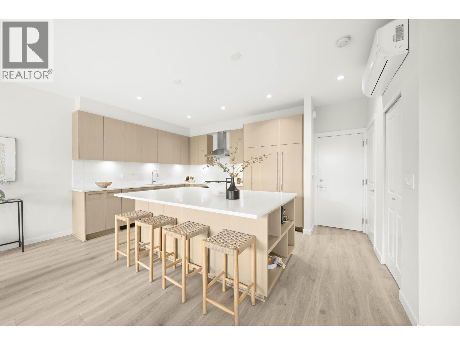 #122-5311 ADMIRAL Way, Delta