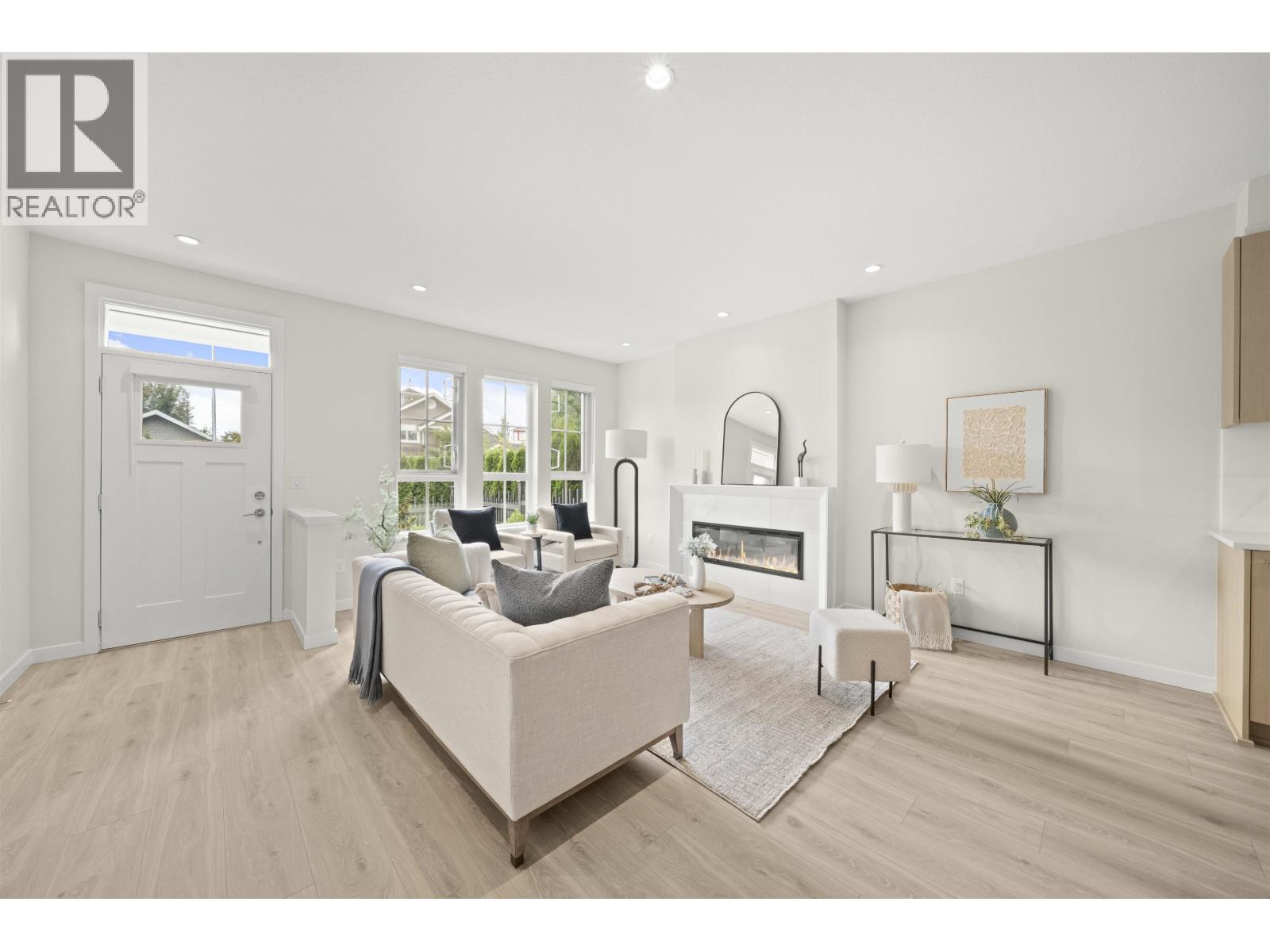 #122-5311 ADMIRAL Way, Delta