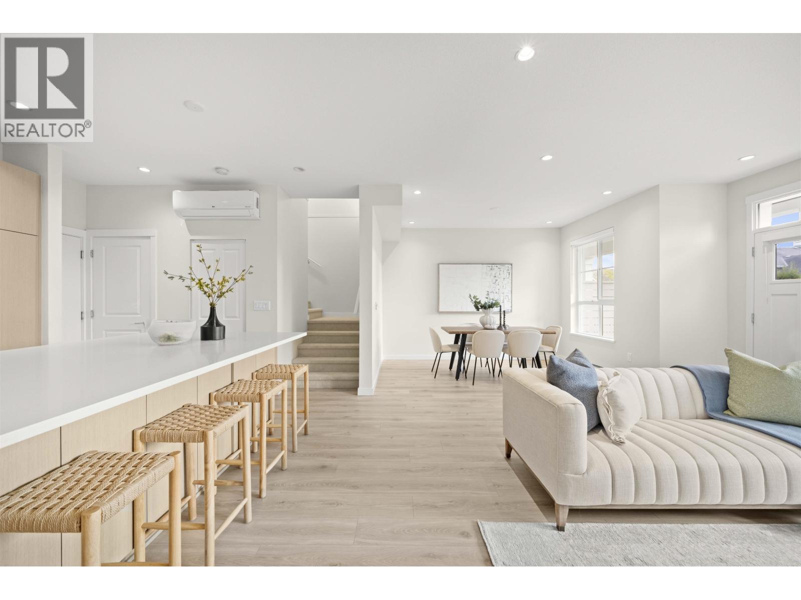 #122-5311 ADMIRAL Way, Delta
