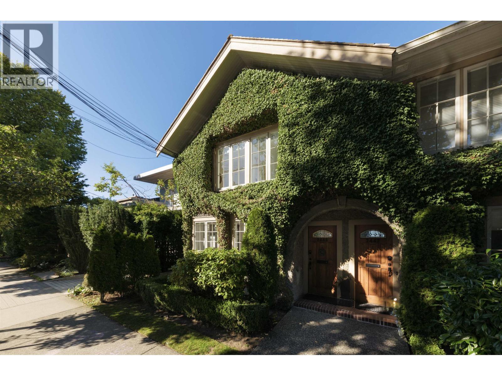 2449 POINT GREY ROAD, Vancouver