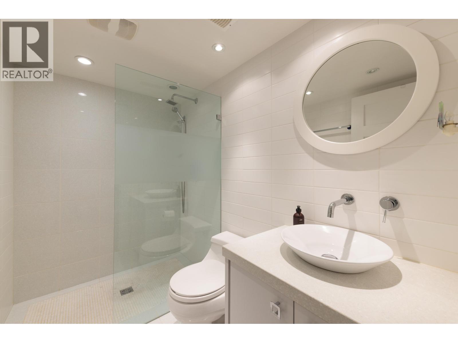 2449 POINT GREY ROAD, Vancouver