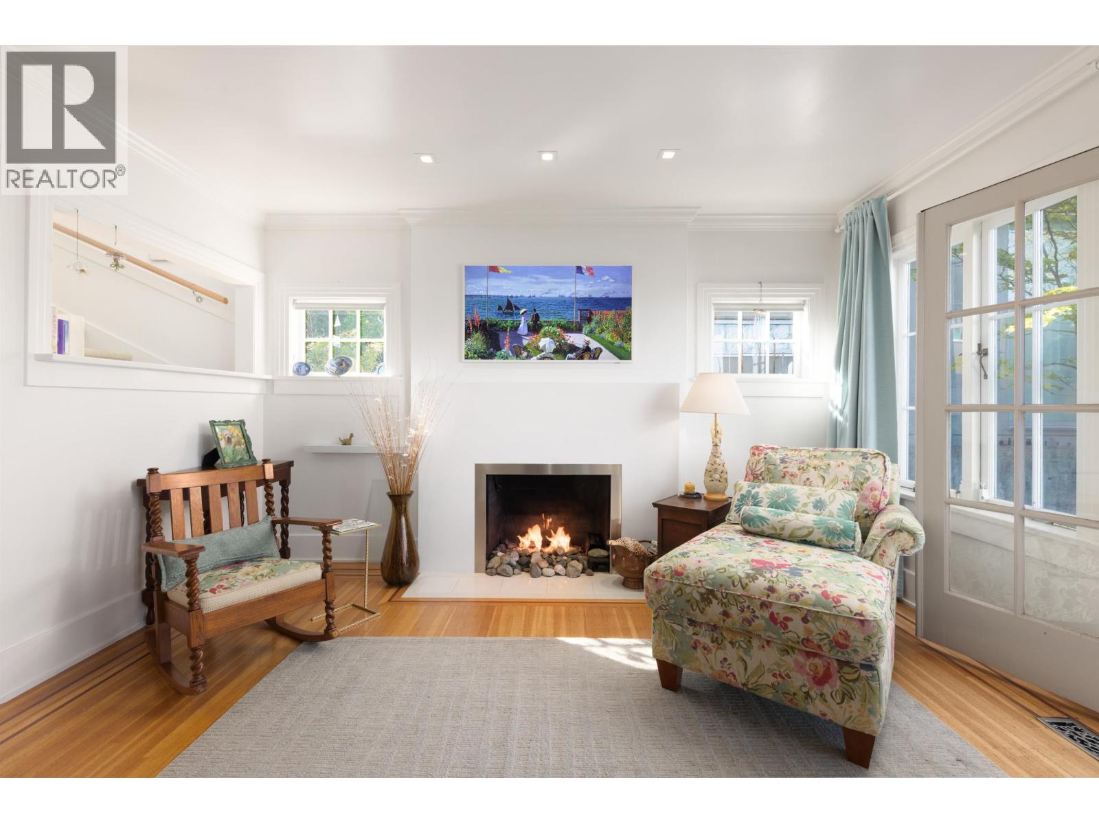 2449 POINT GREY ROAD, Vancouver