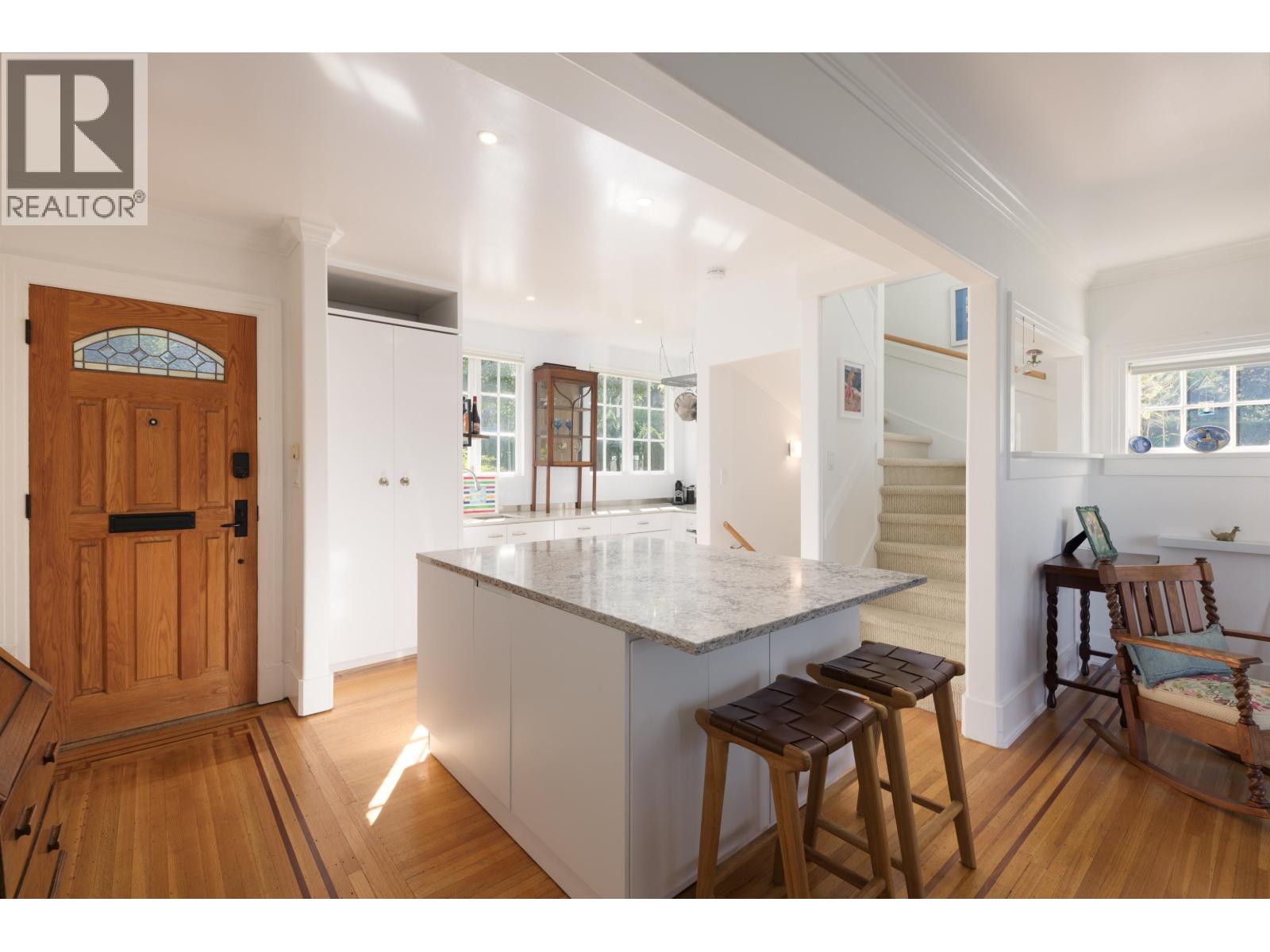 2449 POINT GREY ROAD, Vancouver