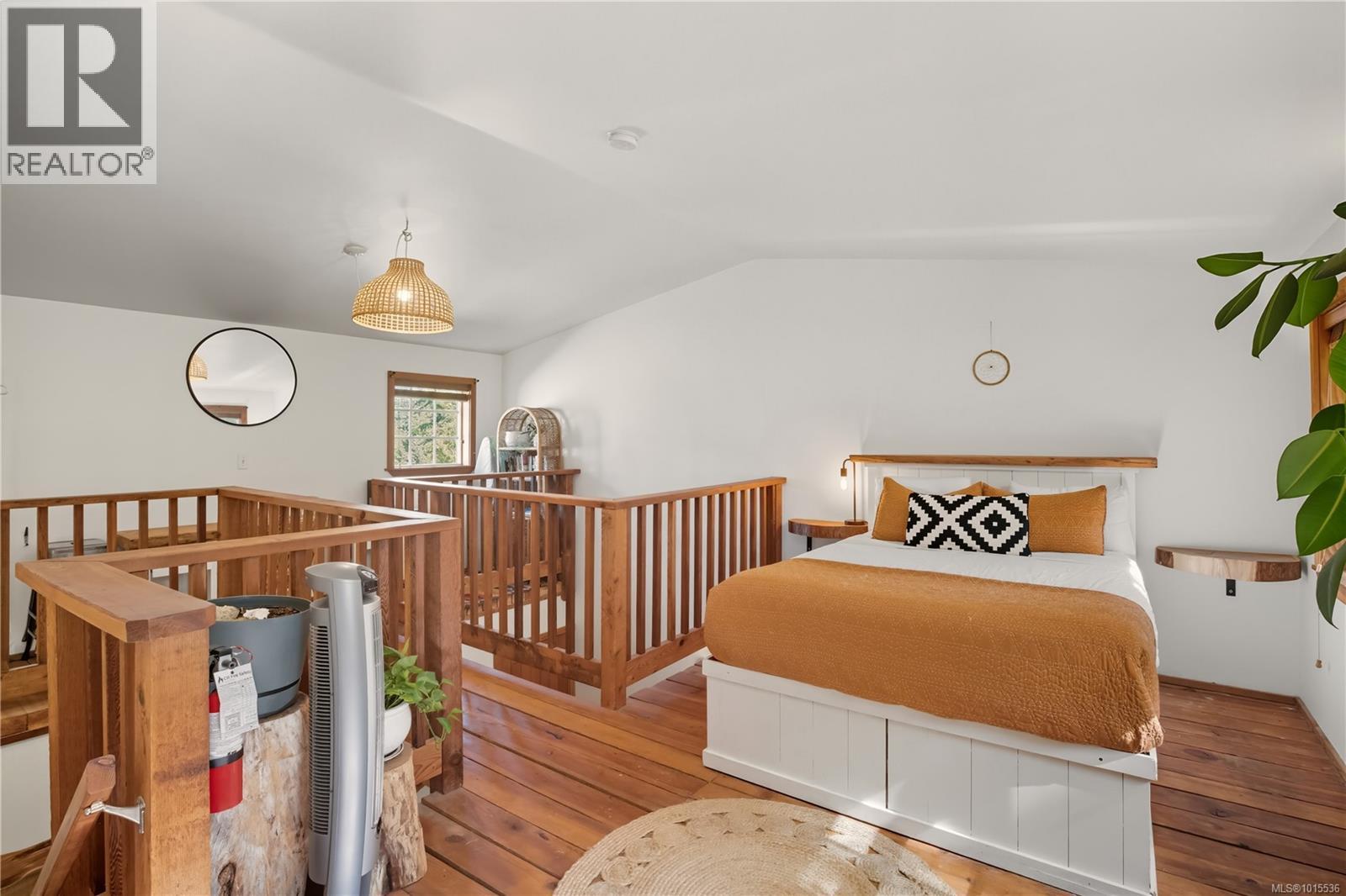 19 1002 Peninsula Rd, Ucluelet