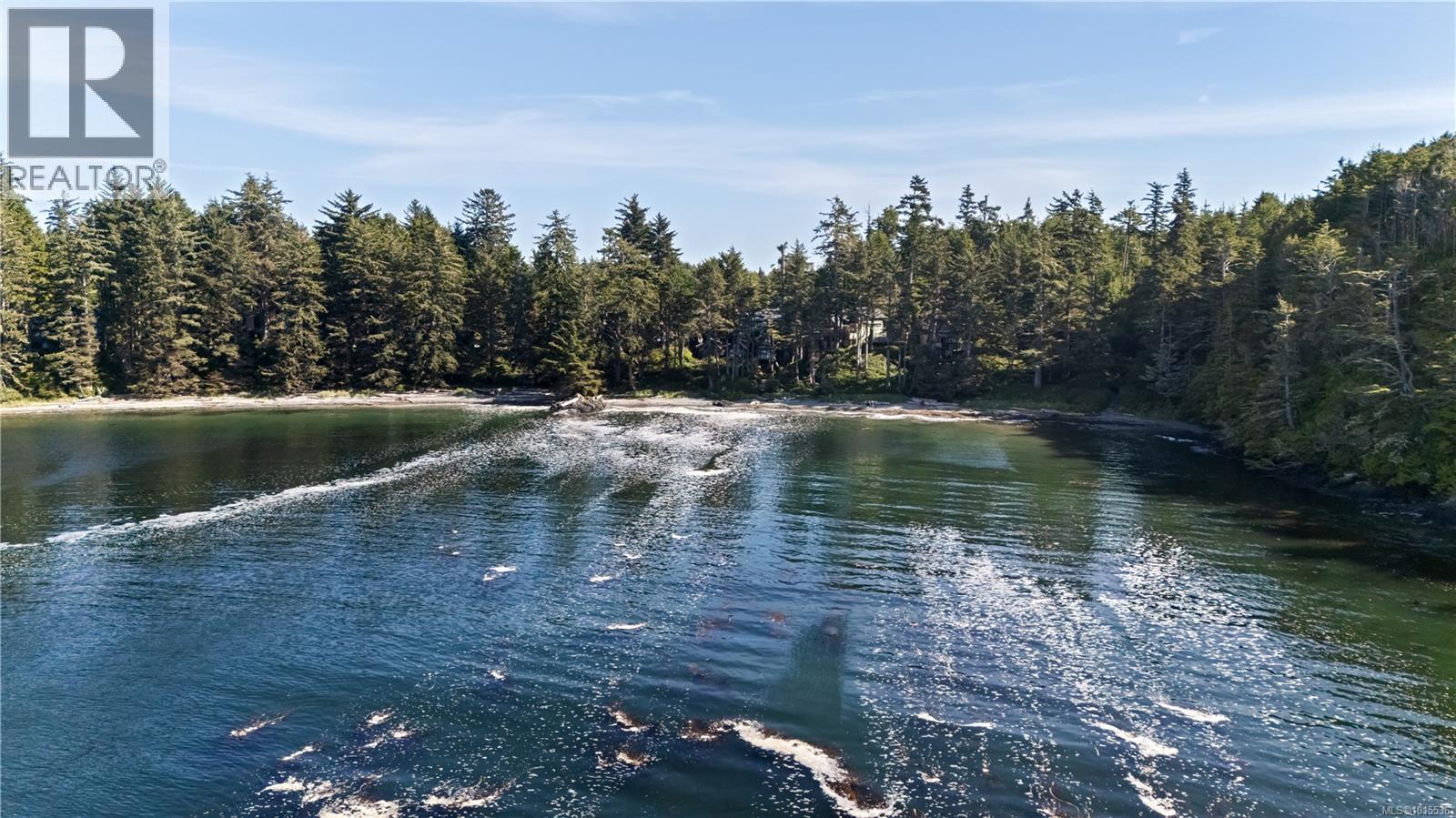 19 1002 Peninsula Rd, Ucluelet