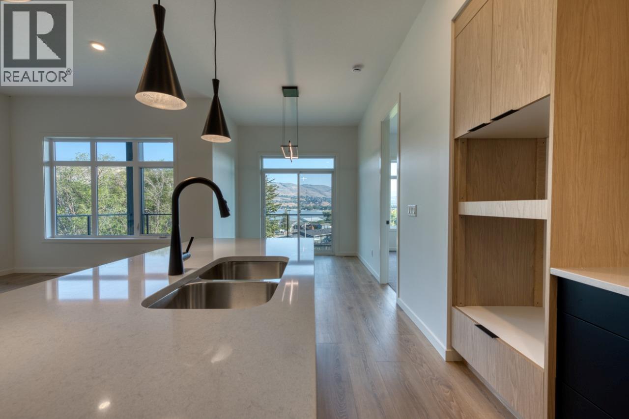 25 7599 Klinger Road, Vernon
