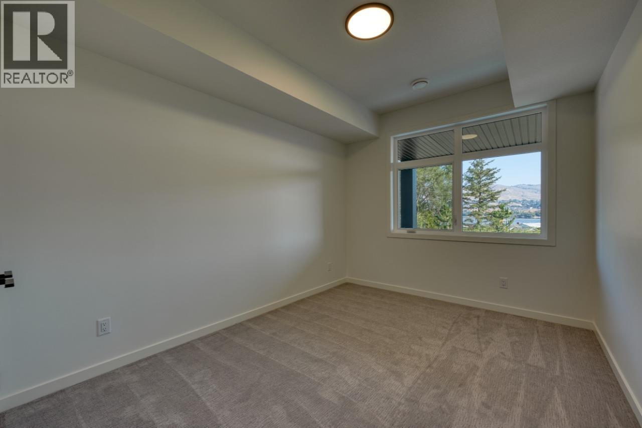 25 7599 Klinger Road, Vernon