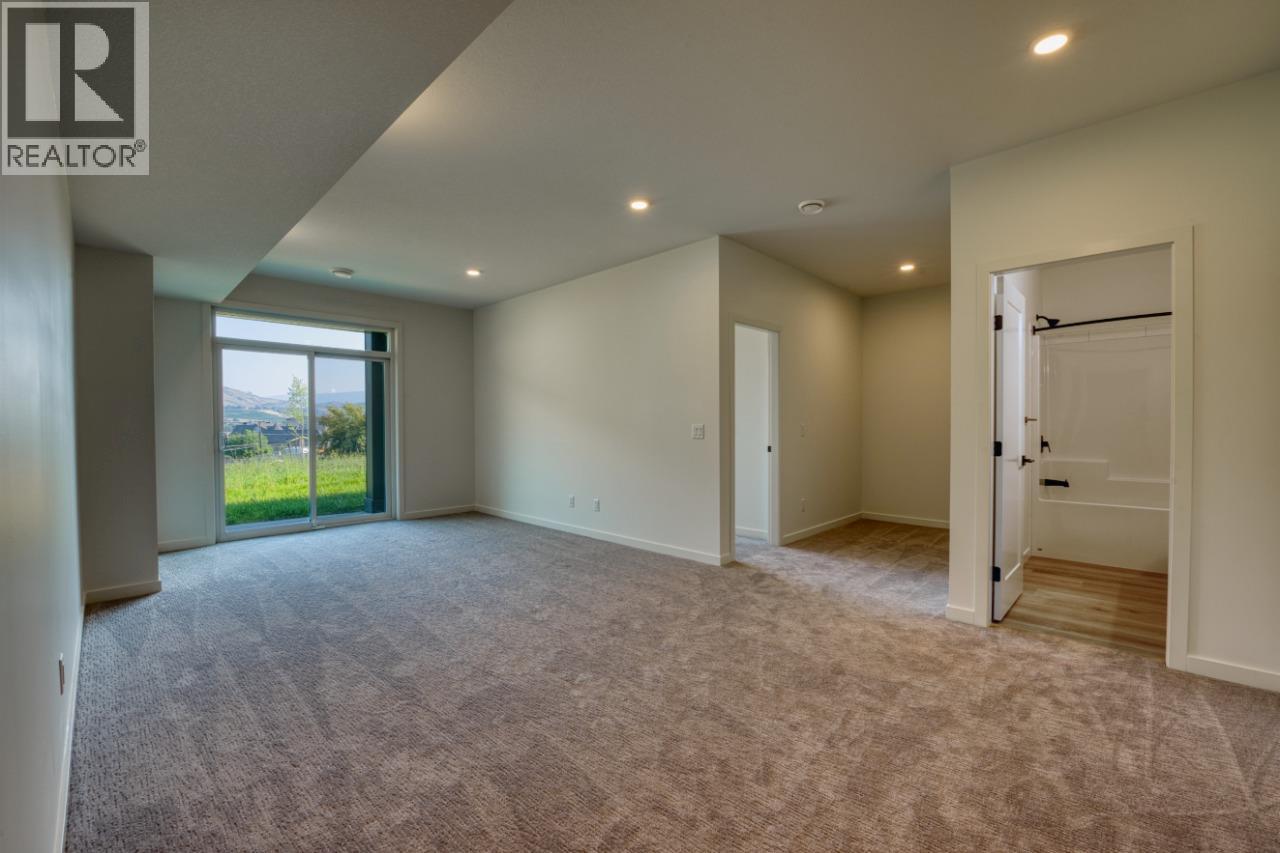 25 7599 Klinger Road, Vernon