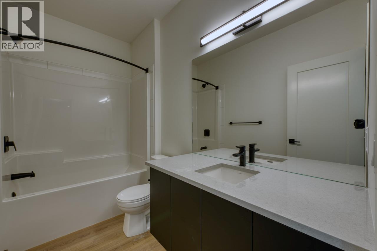 25 7599 Klinger Road, Vernon