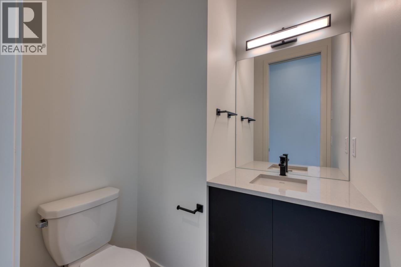 25 7599 Klinger Road, Vernon