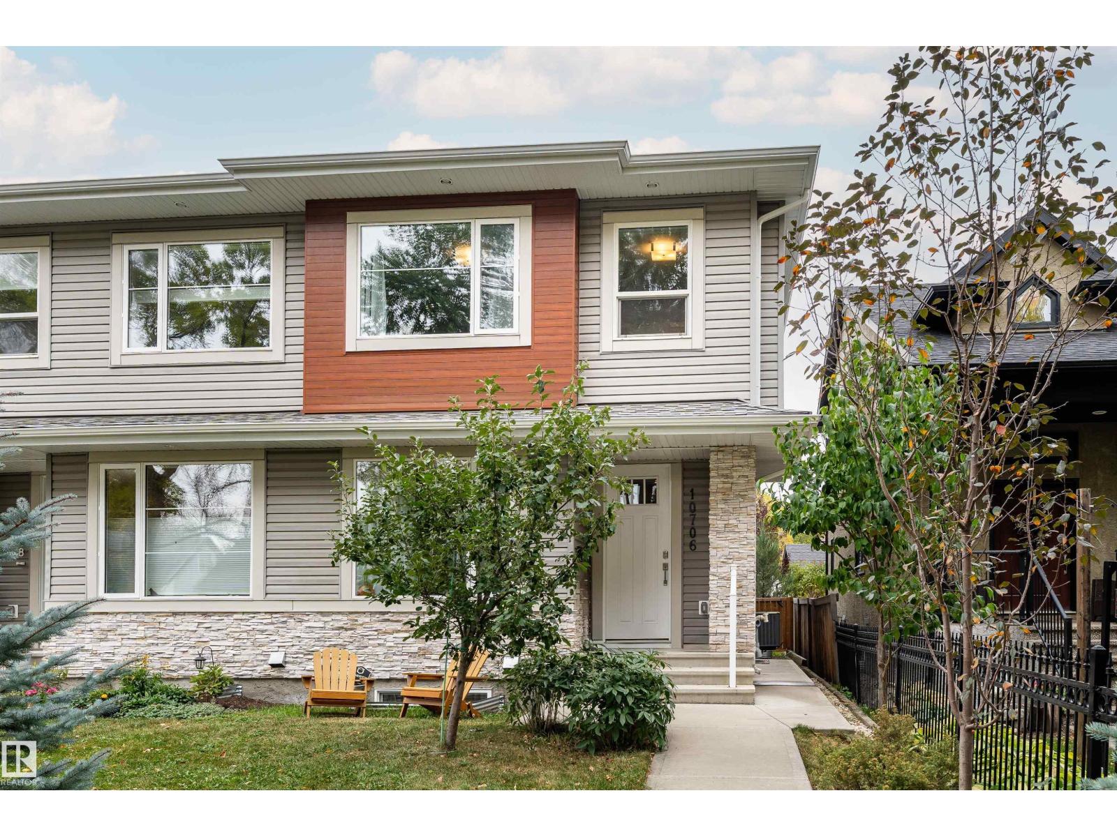 10706 67 AV NW, Edmonton