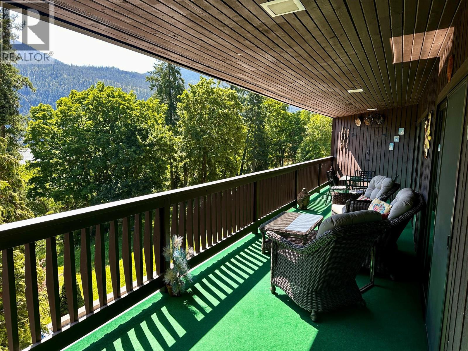 1691 3A Highway Unit# 32, Nelson