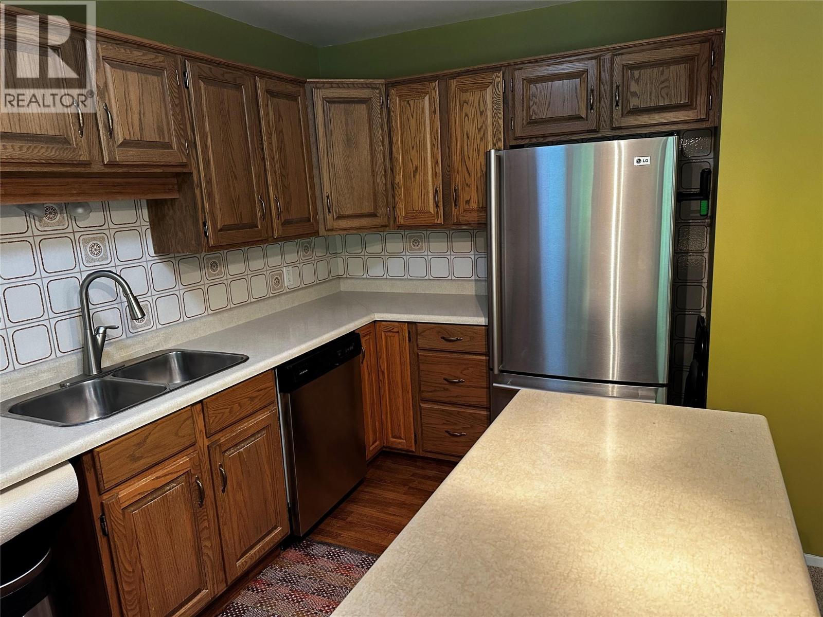 1691 3A Highway Unit# 32, Nelson