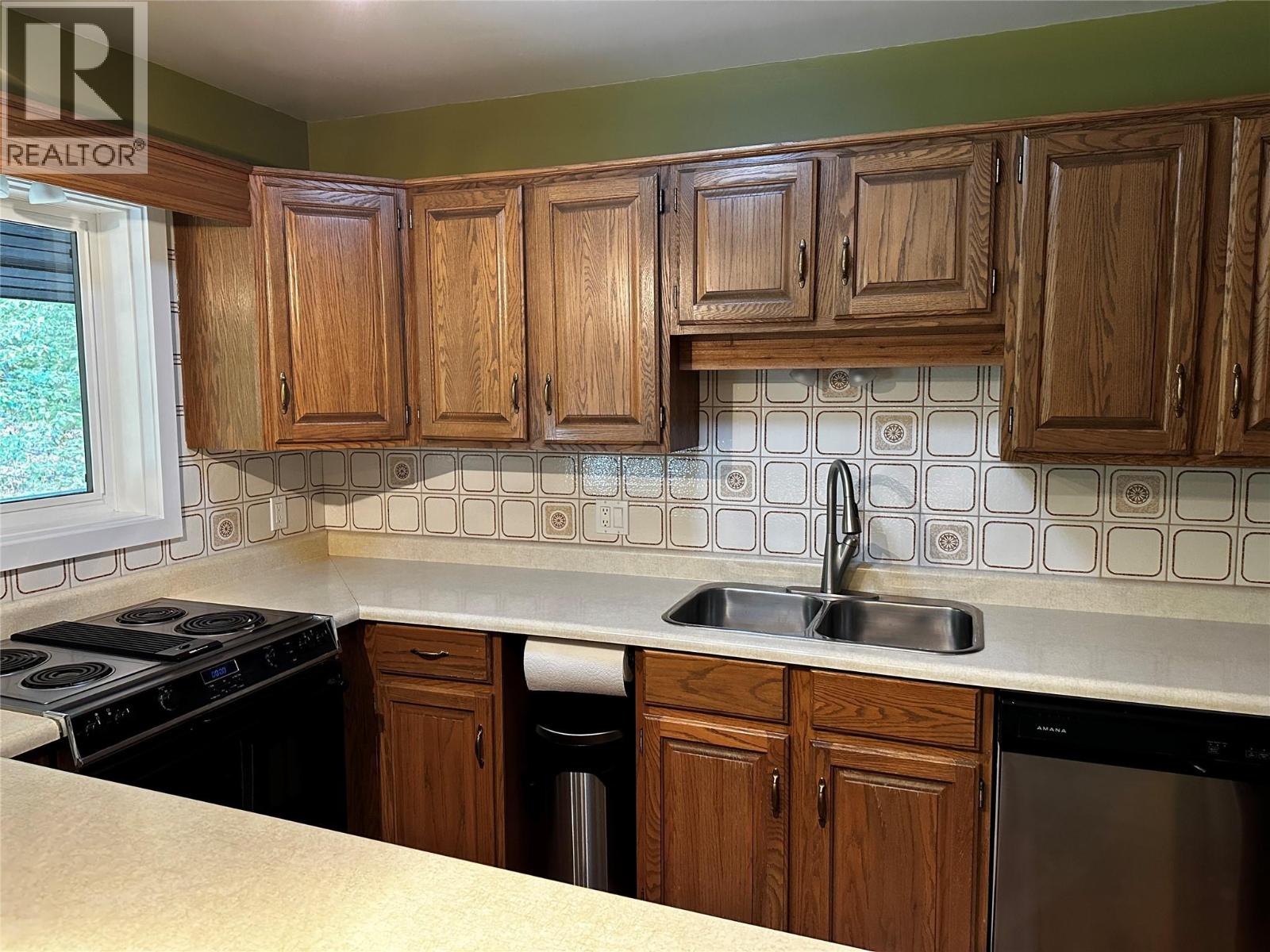 1691 3A Highway Unit# 32, Nelson