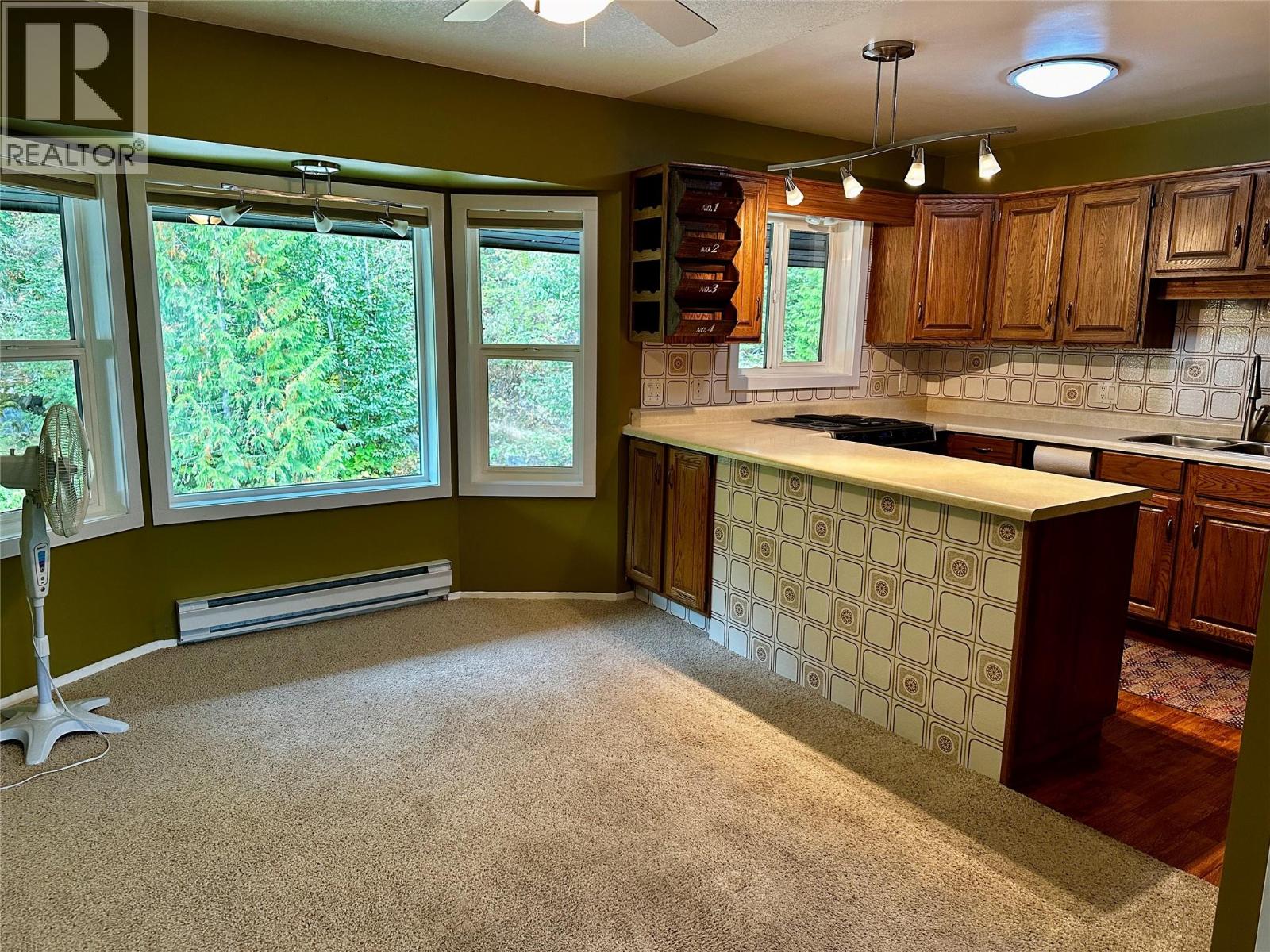 1691 3A Highway Unit# 32, Nelson