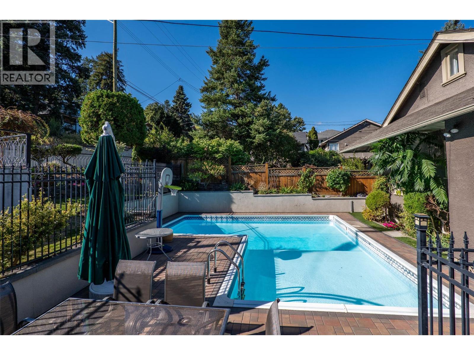 141 Connaught Road, Kamloops