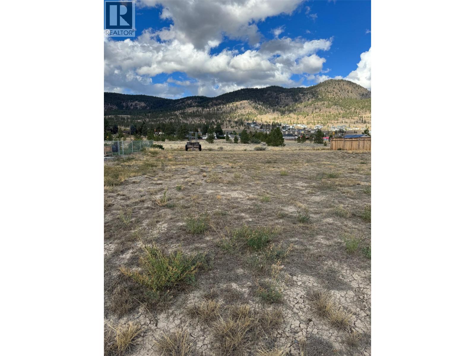  2555 Spring Bank Avenue, Merritt