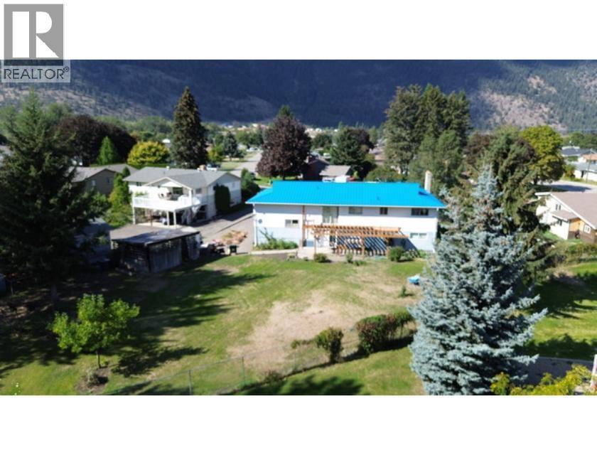 629 THIRD Avenue - 4