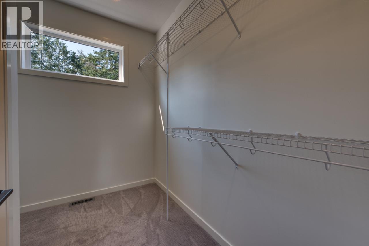 24 7599 Klinger Road, Vernon