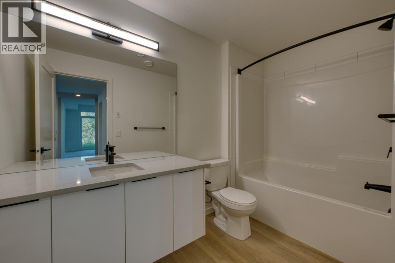 24 7599 Klinger Road, Vernon