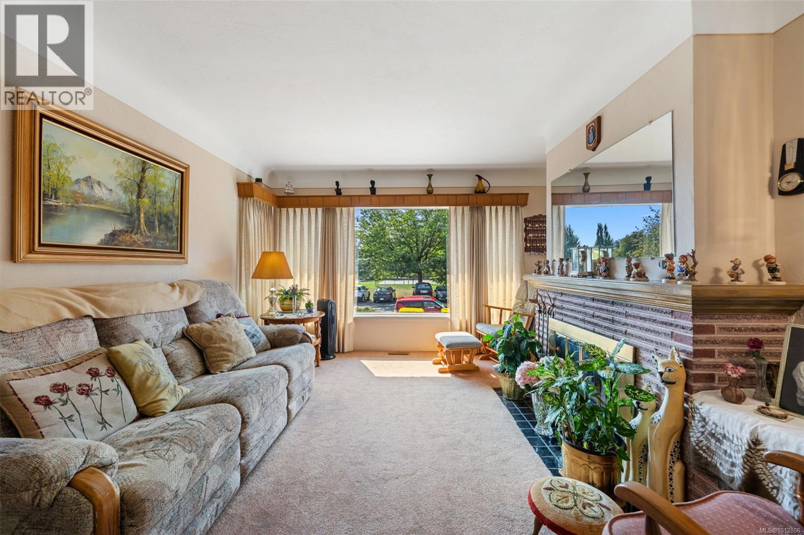  1924 Allenby Street, Saanich