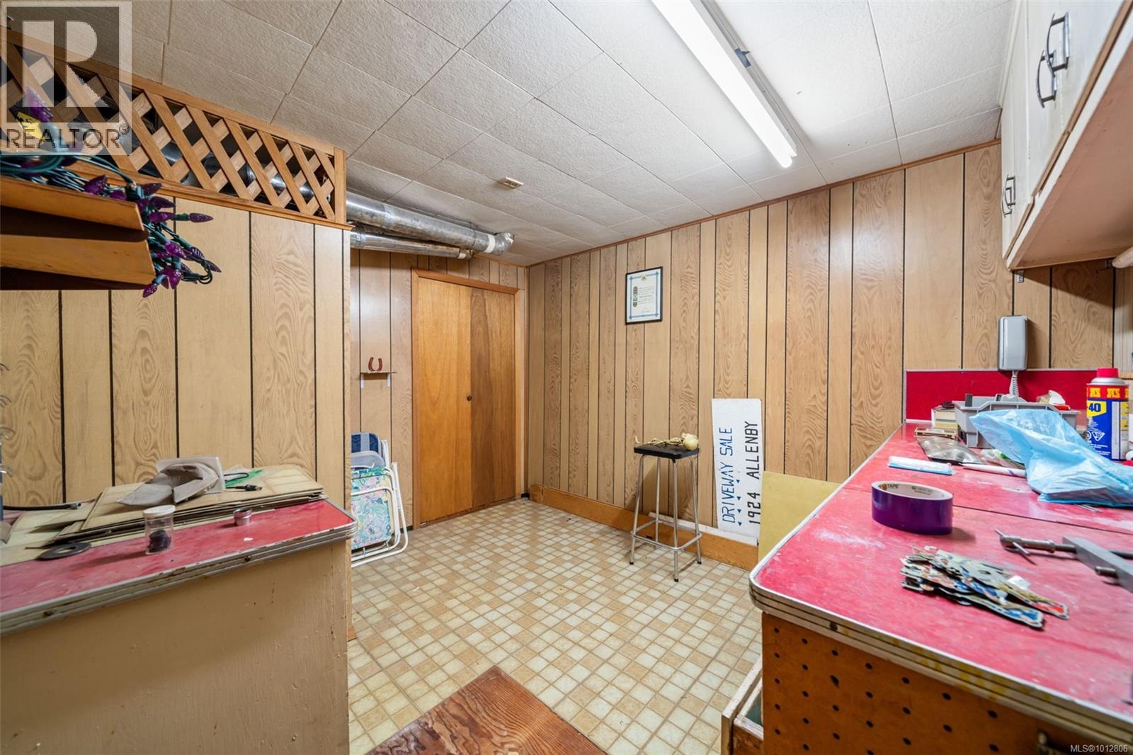  1924 Allenby Street, Saanich