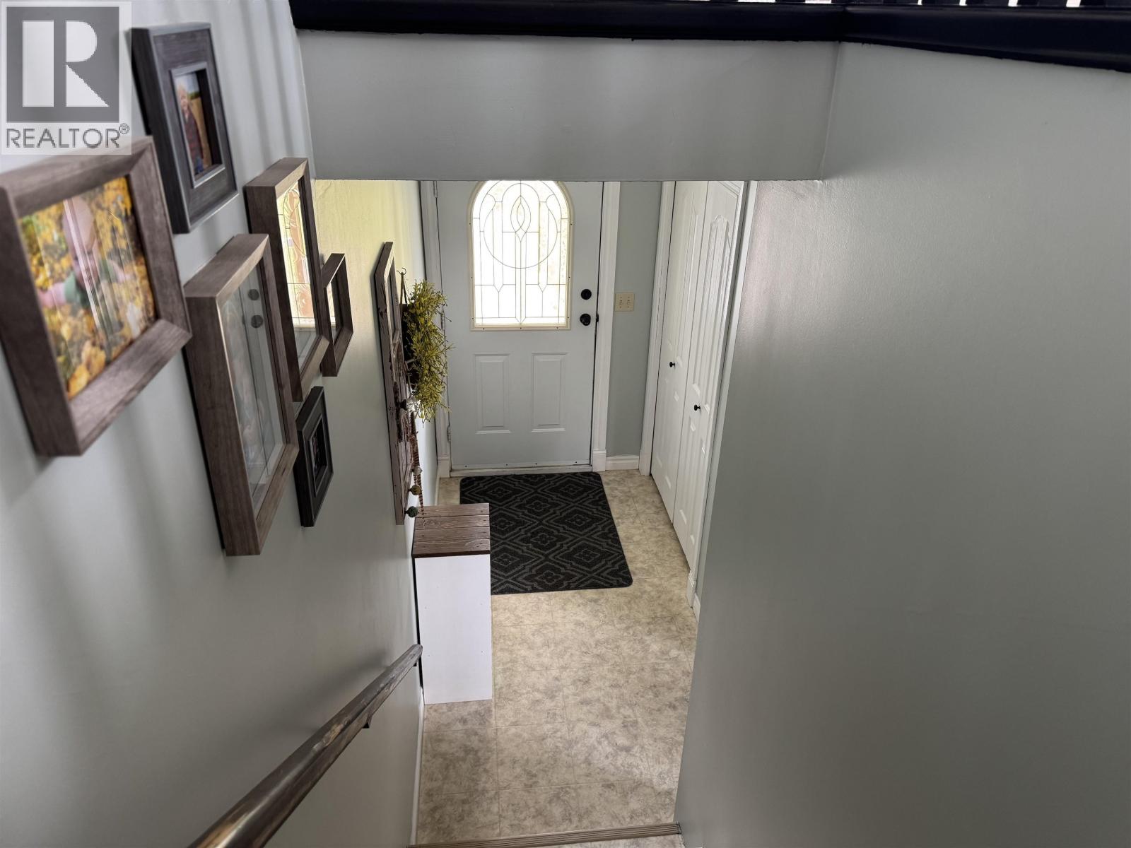 1290 8TH AVENUE, Valemount