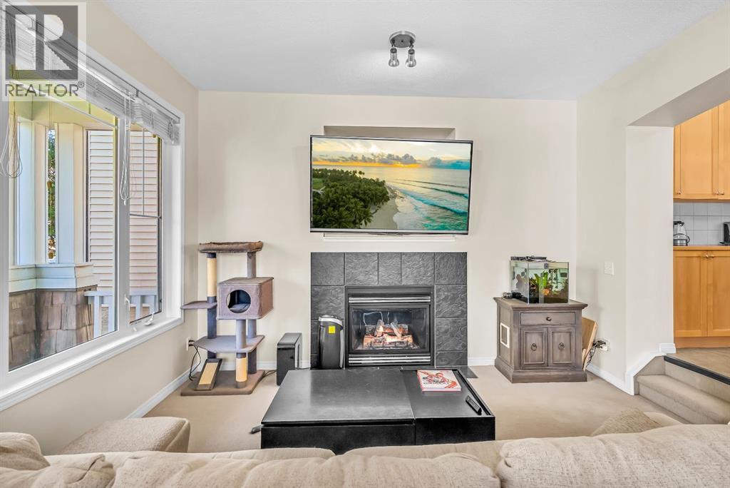 Single Family House for Sale in  Tuscany Ridge Terrace NW Tuscany Calgary 