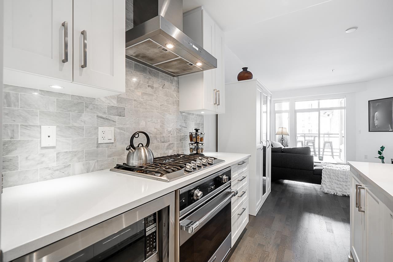405 1420 JOHNSTON ROAD, White Rock