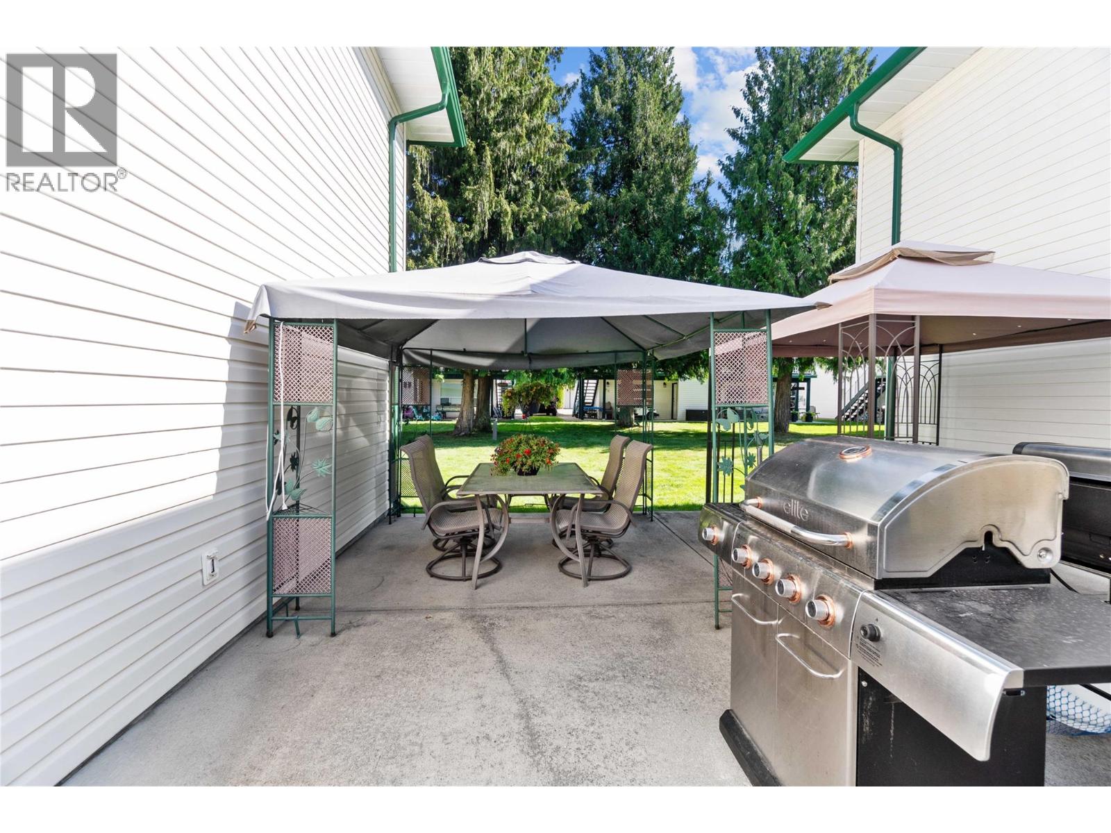 505 Poage Avenue Unit# 46, Sicamous