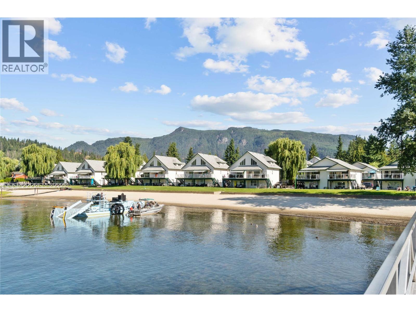 505 Poage Avenue Unit# 46, Sicamous