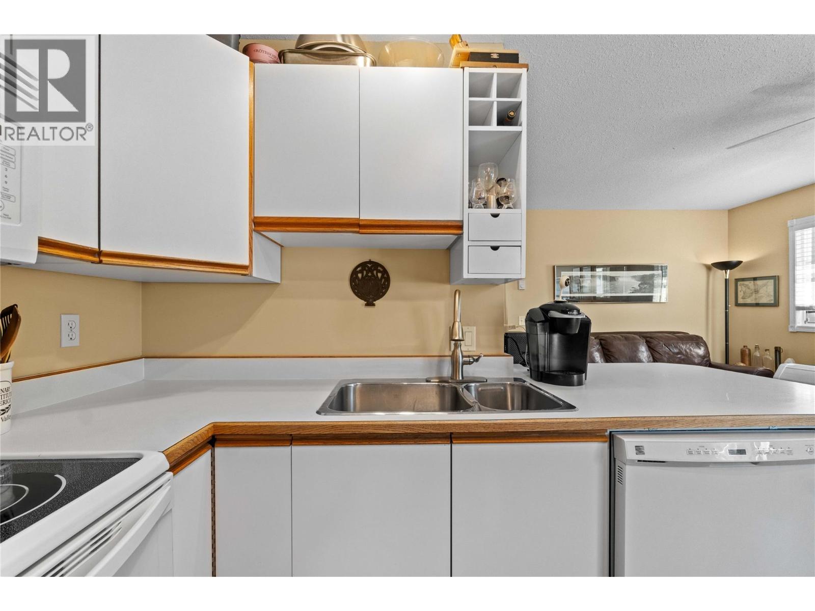 505 Poage Avenue Unit# 46, Sicamous