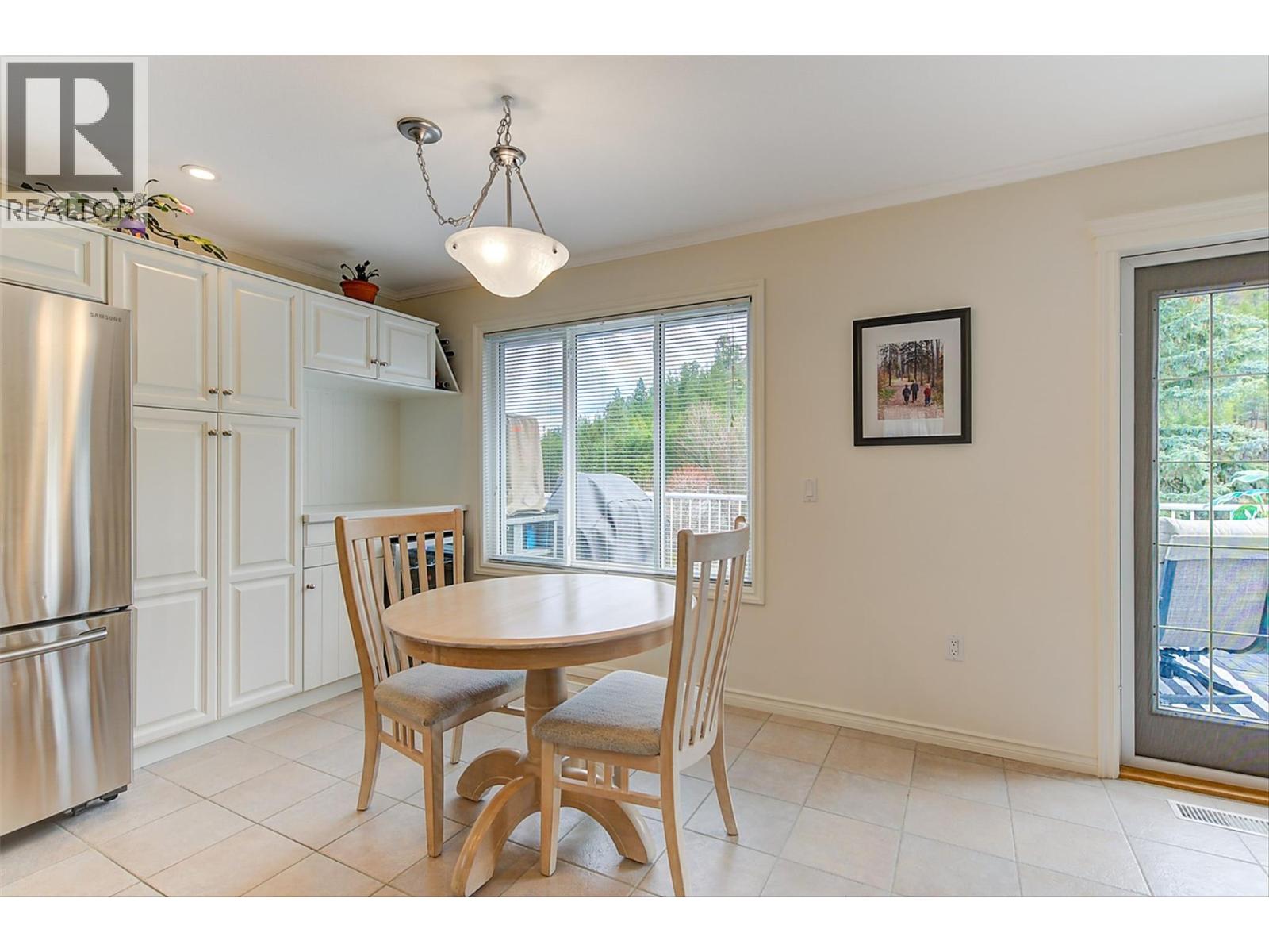  355 Woodpark Crescent, Kelowna