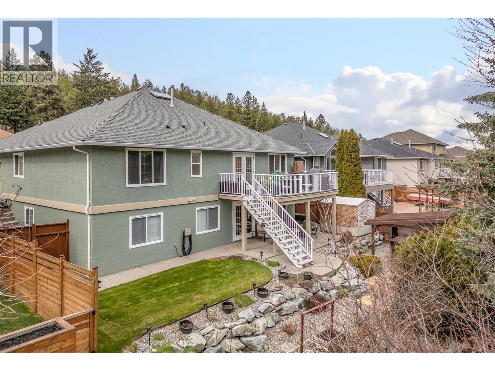  355 Woodpark Crescent, Kelowna