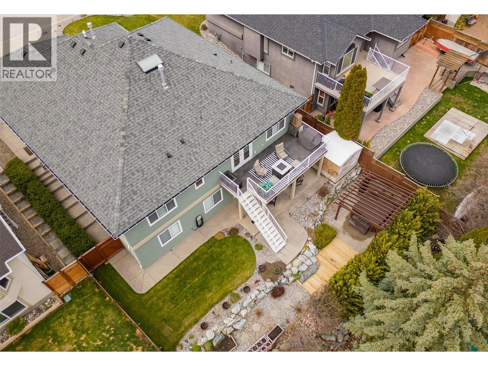 355 Woodpark Crescent, Kelowna